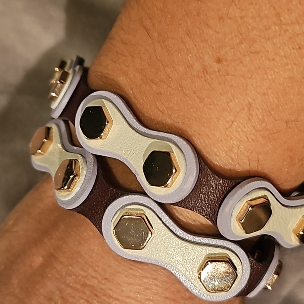 Tory Burch gold grommet & purple leather bracelet